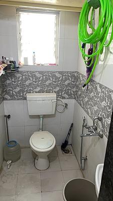 Bathroom Image of 563 Sq.ft 1 BHK Apartment / Flat for sale in Narhe Pune for Rs. 3000000