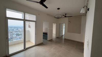 Living Room Image of 1100 Sq.ft 2.5 BHK Apartment / Flat for sale in Mahagun Mahagunpuram, Mahagunpuram Ghaziabad for Rs. 7600000