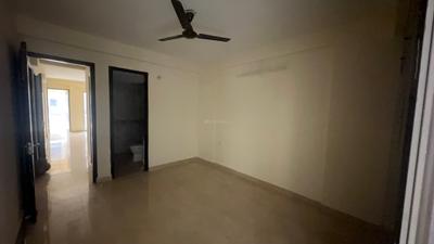 Bedroom Image of 1210 Sq.ft 3 BHK Builder Floor for rent in Signature Global Park 2 And 3, Sector 36 Sohna for Rs. 25000