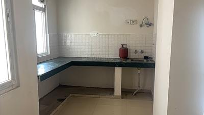Kitchen Image of 636 Sq.ft 2 BHK Apartment / Flat for sale in Shree Green Court, Sector 90 Gurgaon for Rs. 6700000