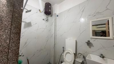Bathroom Image of 205 Sq.ft 1 RK Independent House for rent in Mahalakshmi Nagar Indore for Rs. 11000