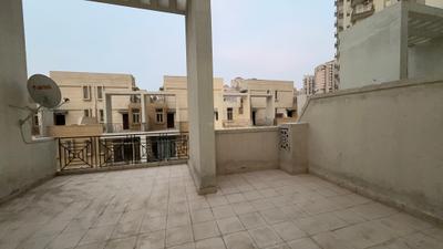 Image of 1700 Sq.ft 3.5 BHK Villa for rent in Amrapali Dream Valley, Noida Extension, Greater Noida for Rs. 30000