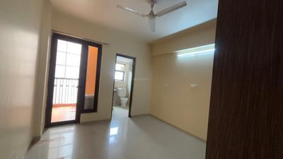 Bedroom Image of 1654 Sq.ft 3 BHK Apartment / Flat for rent in Logix Blossom County, Sector 137 Noida for Rs. 40000