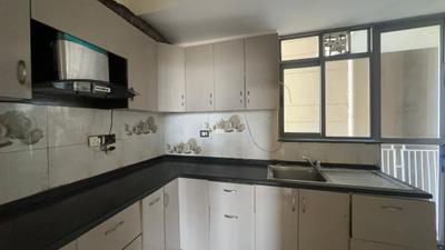 Kitchen Image of 1288 Sq.ft 3 BHK Apartment / Flat for sale in Unitech Uniworld Gardens 2, Sector 47 Gurgaon for Rs. 18200000