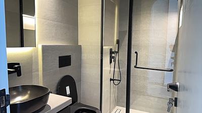 Image of 2000 Sq.ft 3 BHK Apartment / Flat for sale in Lodha World Towers, Lower Parel, Mumbai for Rs. 140000000