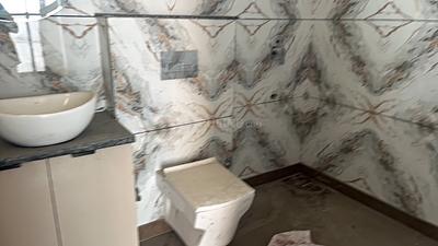Image of 1700 Sq.ft 4 BHK Duplex for sale in GTB Nagar, New Delhi for Rs. 40000000