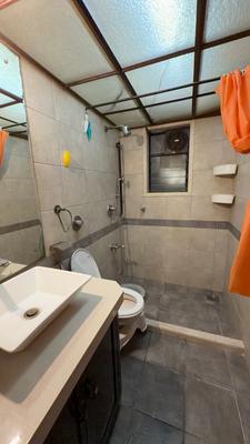 Image of 1080 Sq.ft 2 BHK Apartment / Flat for sale in Vastu Tower, Malad West, Mumbai for Rs. 27500000