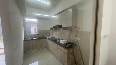Kitchen Image of 1012 Sq.ft 2 BHK Apartment / Flat for sale in Smartworld Orchard, Sector 61 Gurgaon for Rs. 17000000