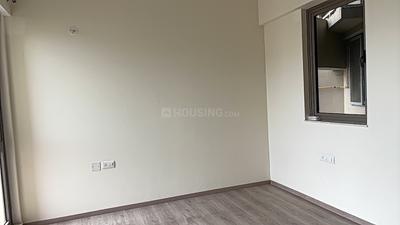 Bedroom Image of 1050 Sq.ft 2 BHK Apartment / Flat for sale in Sheth Auris Serenity, Malad West Mumbai for Rs. 27800000