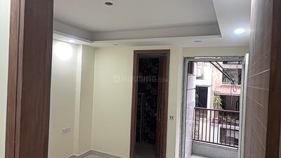 Bedroom Image of 1100 Sq.ft 3 BHK Apartment / Flat for sale in Gautam Nagar New Delhi for Rs. 18500000
