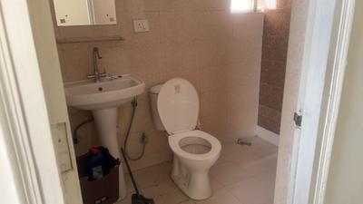 Bathroom Image of 520 Sq.ft 1 RK Apartment / Flat for rent in Habitech Panchtatva Phase 1, Noida Extension Greater Noida for Rs. 18990