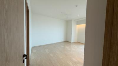 Bedroom Image of 2300 Sq.ft 3.5 BHK Apartment / Flat for rent in Lokhandwala Minerva, Worli Mumbai for Rs. 400000