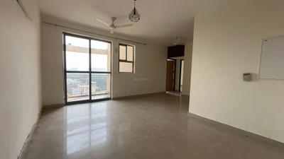 Living Room Image of 950 Sq.ft 2 BHK Apartment / Flat for sale in Unitech Uniworld Gardens 2, Sector 47 Gurgaon for Rs. 15000000