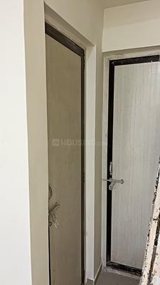 Image of 1098 Sq.ft 2 BHK Apartment / Flat for sale in Shapers Swastik Platinum, Narolgam, Ahmedabad for Rs. 2050000