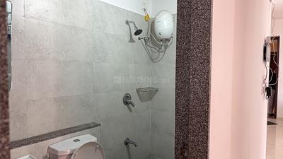 Image of 1218 Sq.ft 2 BHK Apartment / Flat for rent in Adani Aster Phase 1, Vaishno Devi Circle, Ahmedabad for Rs. 35000