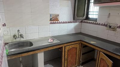 Kitchen Image of 1800 Sq.ft 2 BHK Builder Floor for rent in Indira Nagar Lucknow for Rs. 14500