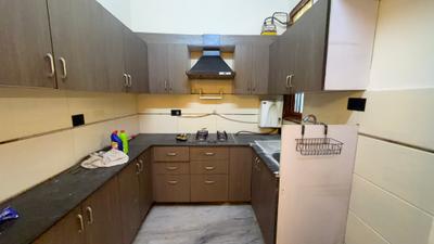 Kitchen Image of 1250 Sq.ft 3 BHK Builder Floor for rent in Vikaspuri New Delhi for Rs. 30000