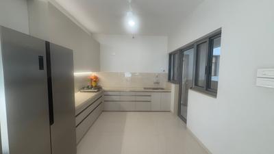 Kitchen Image of 2450 Sq.ft 4.5 BHK Apartment / Flat for sale in Rohan Ekam Phase 1, Balewadi Pune for Rs. 32800000