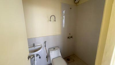 Image of 1080 Sq.ft 2 BHK Apartment / Flat for rent in Pyramid Urban Homes, Sector 70A, Gurgaon for Rs. 18000