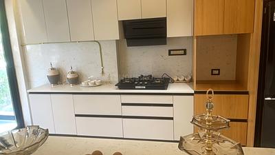 Kitchen Image of 2450 Sq.ft 4 BHK Apartment / Flat for sale in Gurukrupa Alaknanda, Juhu Mumbai for Rs. 165500000