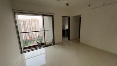 Living Room Image of 480 Sq.ft 1 BHK Apartment / Flat for rent in Runwal Eirene, Thane West Thane for Rs. 28000