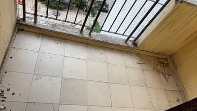 Living Room Image of 1300 Sq.ft 3 BHK Apartment / Flat for sale in Mahagun Puram Phase 1, Mahagunpuram Ghaziabad for Rs. 7950000
