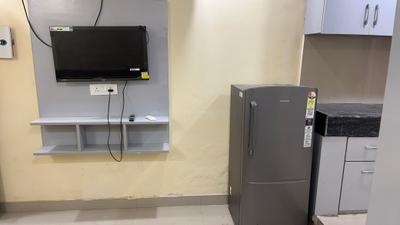 Bedroom Image of 270 Sq.ft 1 RK Apartment / Flat for rent in Emaar Emerald Floors Premier, Sector 65 Gurgaon for Rs. 14500