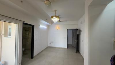Living Room Image of 850 Sq.ft 2 BHK Apartment / Flat for rent in Ajnara Homes, Noida Extension Greater Noida for Rs. 20500
