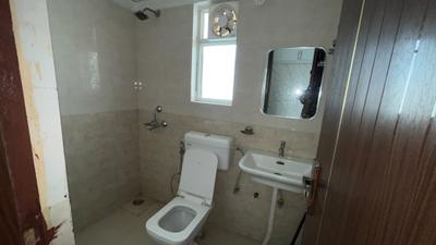 Image of 1000 Sq.ft 3 BHK Apartment / Flat for rent in ROF Amaltas, Sector 92, Gurgaon for Rs. 20000