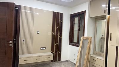Bedroom Image of 1400 Sq.ft 4 BHK Builder Floor for sale in Sector 7 Rohini New Delhi for Rs. 26500000