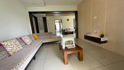 Living Room Image of 2400 Sq.ft 3 BHK Apartment / Flat for sale in Akota Vadodara for Rs. 9500000