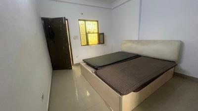 Bedroom Image of 1400 Sq.ft 3.5 BHK Builder Floor for rent in Sector 47 Noida for Rs. 26000