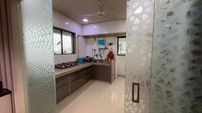 Kitchen Image of 2000 Sq.ft 3 BHK Apartment / Flat for sale in Bhimrad Surat for Rs. 7500000