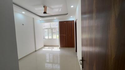 Living Room Image of 1551 Sq.ft 3 BHK Apartment / Flat for rent in Phase 2 Noida for Rs. 32000