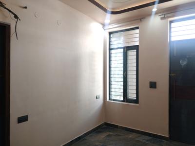 Bedroom Image of 1350 Sq.ft 3 BHK Builder Floor for sale in BPTP District, Sector 81 Faridabad for Rs. 15000000