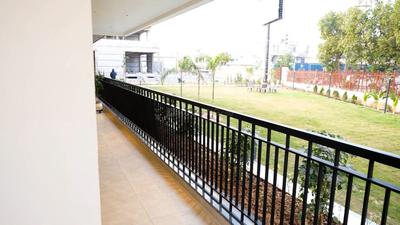 Balcony Image of 2500 Sq.ft 4 BHK Apartment / Flat for sale in Peer Muchalla Zirakpur for Rs. 12500000