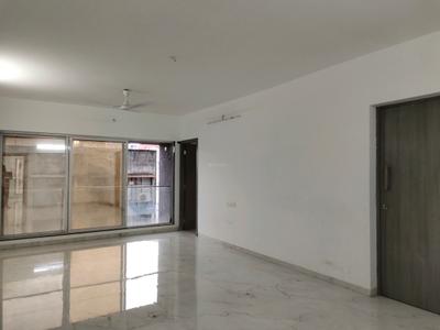 Living Room Image of 1500 Sq.ft 4 BHK Apartment / Flat for sale in Umang Heights, Andheri West Mumbai for Rs. 40000000