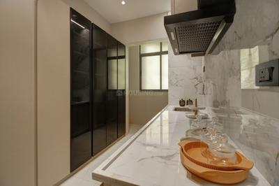 Bathroom Image of 1000 Sq.ft 2 BHK Apartment / Flat for sale in Zaveri Palash Homes, Sarkhej Ahmedabad for Rs. 5100000
