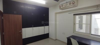 Bedroom Image of 2600 Sq.ft 3 BHK Apartment / Flat for rent in Phoenix City The Crest, Velachery Chennai for Rs. 180000