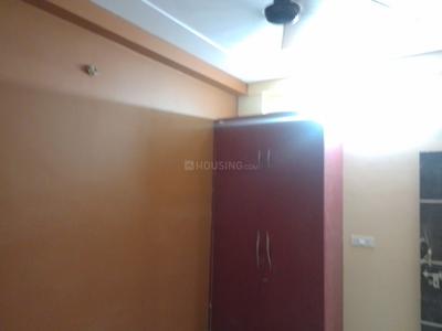 Bedroom Image of 700 Sq.ft 2 BHK Builder Floor for rent in Nawada New Delhi for Rs. 12500