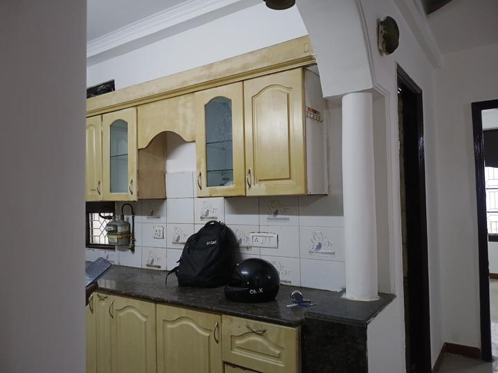 Amrapali Royal Main Image 1