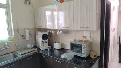 Kitchen Image of 2250 Sq.ft 3 BHK Builder Floor for sale in Ansal Esencia, Sector 67 Gurgaon for Rs. 15500000