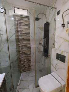 Bathroom Image of 2700 Sq.ft 7 BHK Duplex for sale in Ashok Vihar New Delhi for Rs. 59800000