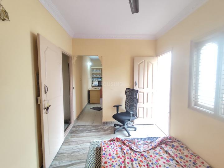 R building Bedroom 1