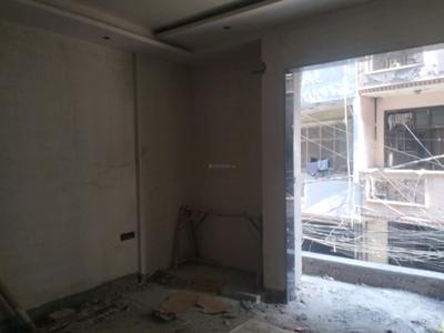 Bedroom Image of 630 Sq.ft 2 BHK Builder Floor for sale in Mukherjee Nagar New Delhi for Rs. 4500000