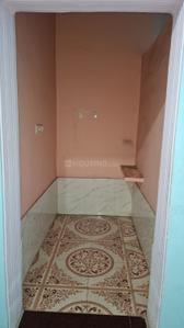 Bathroom Image of 1800 Sq.ft 1 BHK Independent House for rent in Vrindavan Yojana Lucknow for Rs. 7500