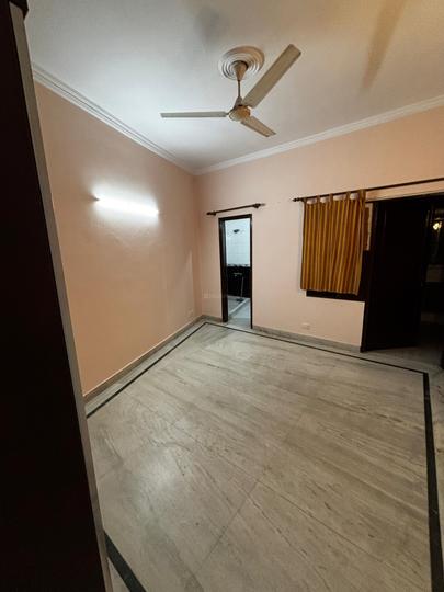 Lajpat Nagar 3 Bedroom 1