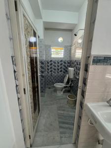 Image of 750 Sq.ft 2 BHK Apartment / Flat for rent in Airport Gate No 2, Kolkata for Rs. 12500