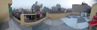 Balcony Image of 500 Sq.ft 1 BHK Builder Floor for sale in Sudarshan Park New Delhi for Rs. 2500000