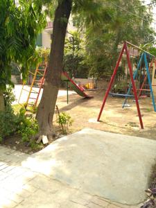Image of 800 Sq.ft 2 BHK Apartment / Flat for rent in Sahyog Apartments, Pitampura, New Delhi for Rs. 22000